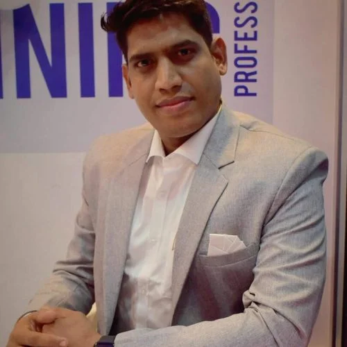 RATNESH MISHRA NALLASOPARA WEST CENTRE DIRECTOR